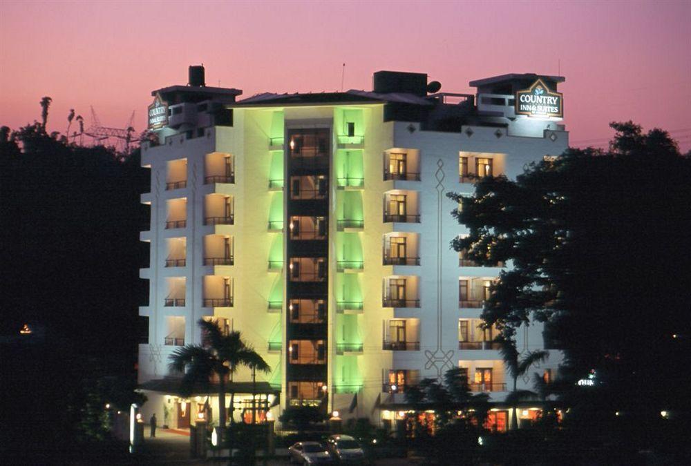 Country Inn & Suites Haridwar Exterior photo